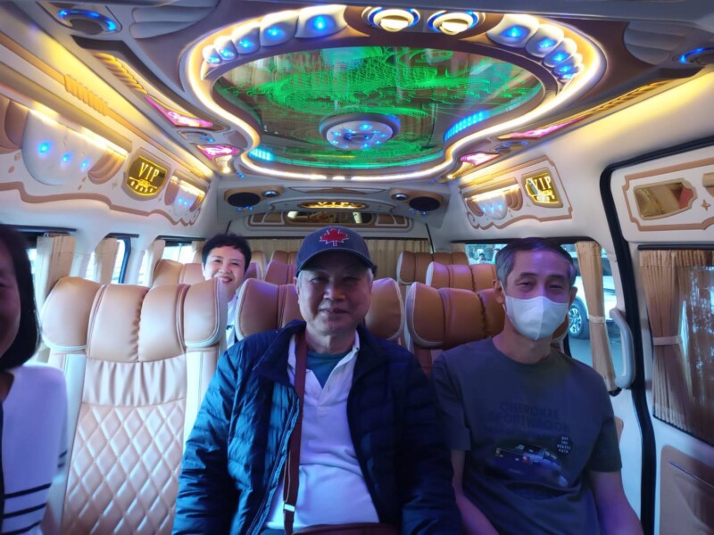 รถเช่าพร้อมคนขับ รถตู้ให้เช่า ราคาถูก (23)