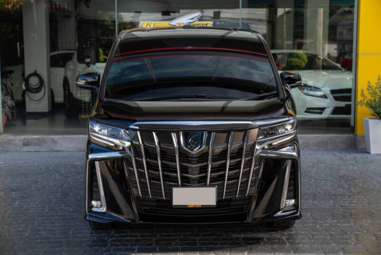 Toyota Alphard 2