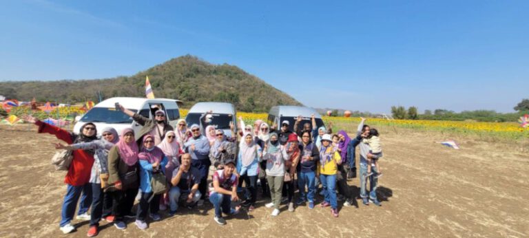 NapatTravel-Transport.com รถเช่าพร้อมคนขับ รถตู้ให้เช่า ราคาถูก 66 n2 4